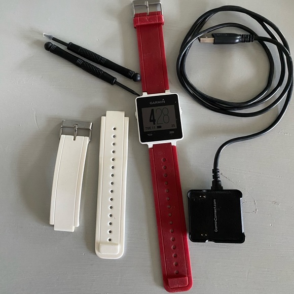 Garmin Vicoactive Smartwatch - 1 Generation - Picture 3 of 3